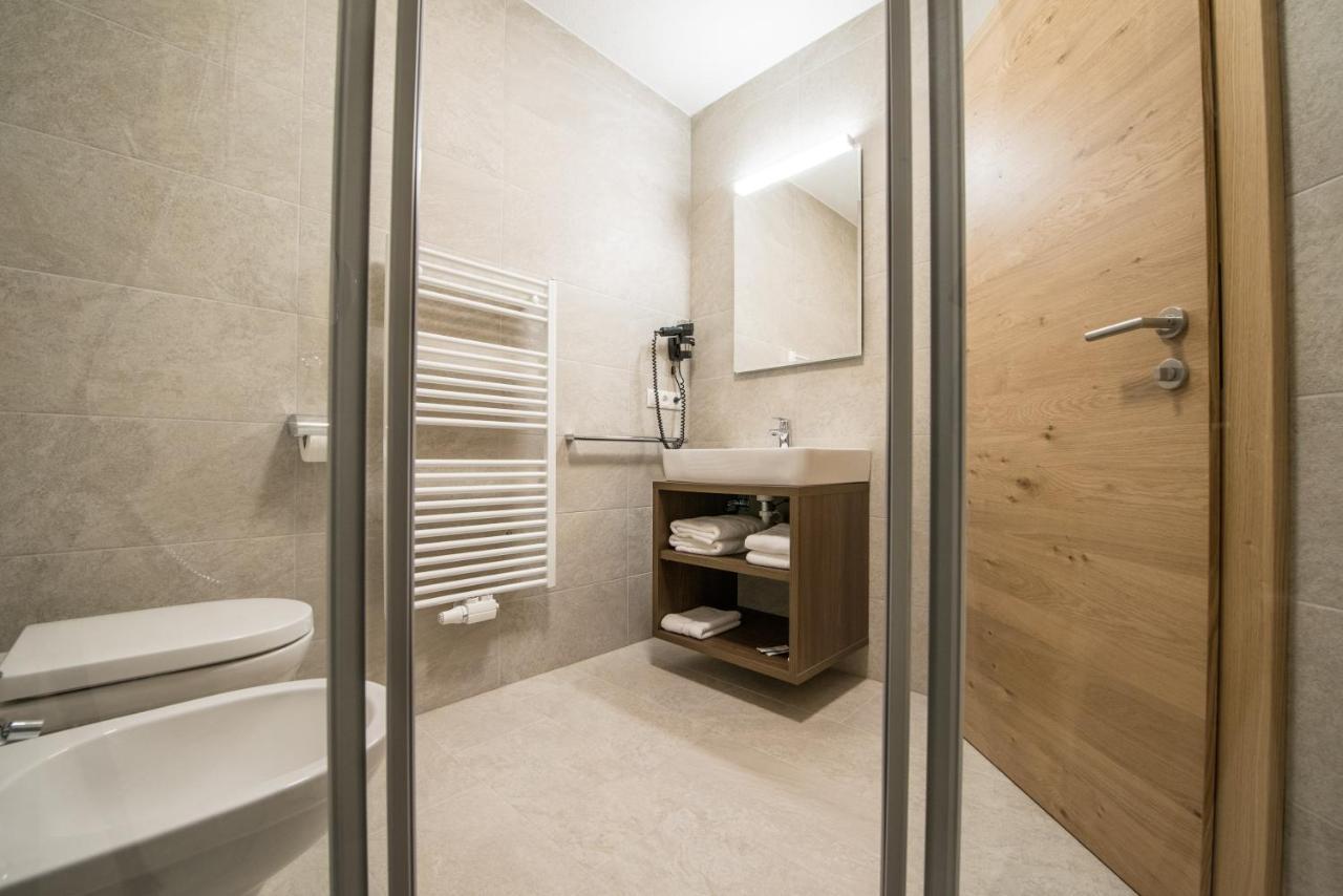 Hotel Bacher Riva di Tures Εξωτερικό φωτογραφία