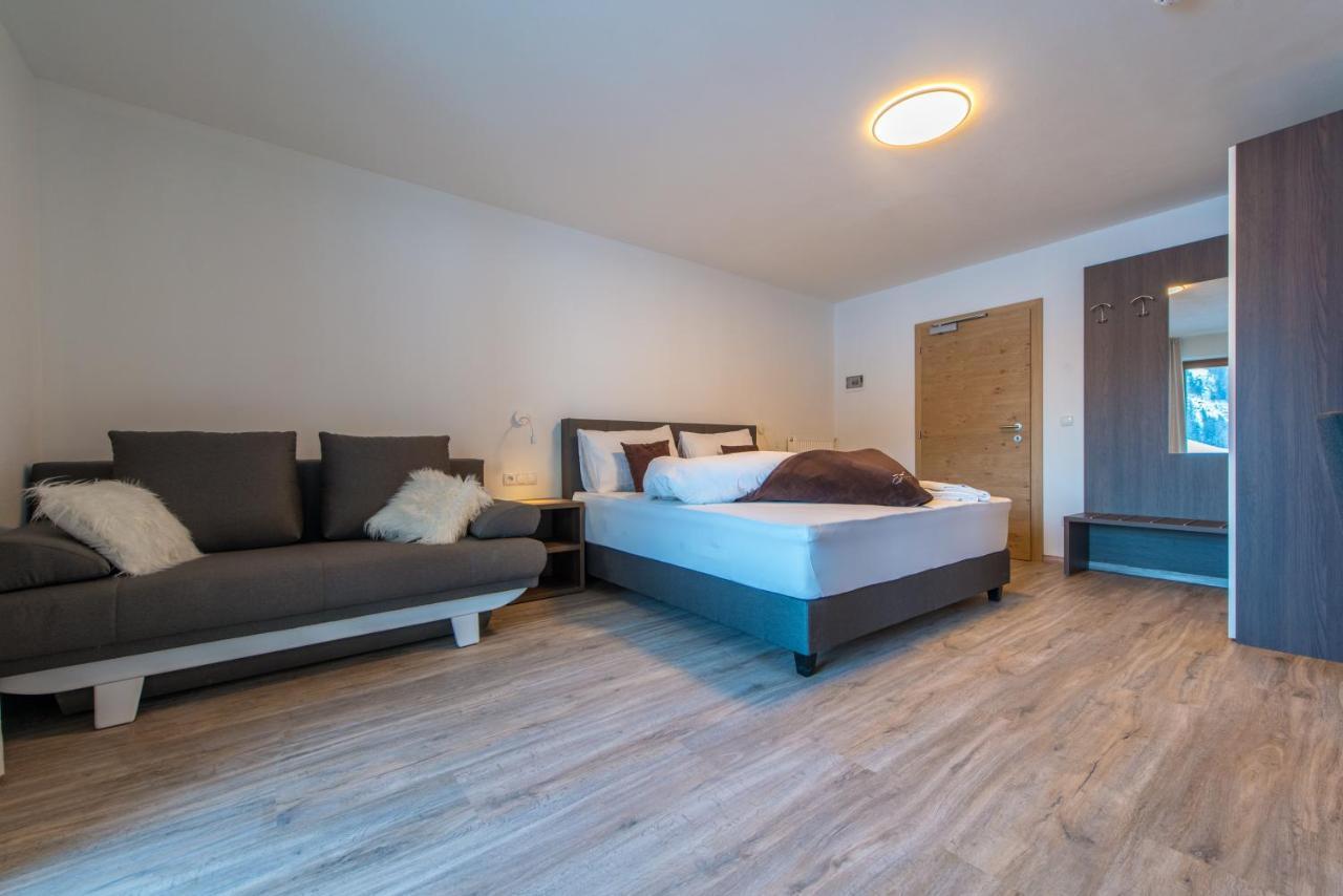 Hotel Bacher Riva di Tures Εξωτερικό φωτογραφία